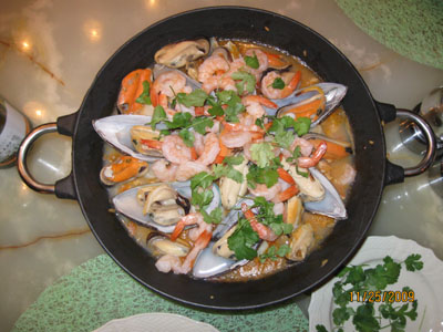 Seafood Paella made for 2 people with fresh mussels