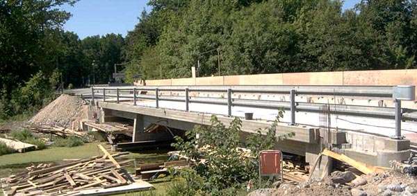 Billede af brobyggeriet den 16. juli 2006