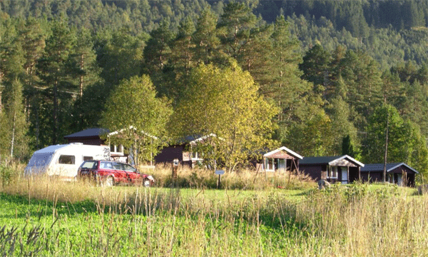 Et kig ud over Sætran Camping i Öksendal