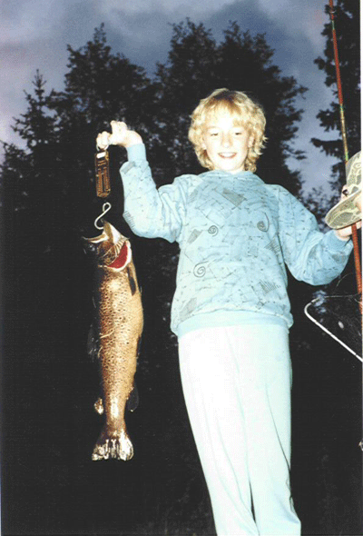 Here is the night's catch for Tina. Sea trout 61 cm and 2.8 kg