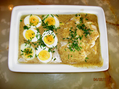 'Dirty' eggs in mustard sauce with picked cod for 2 people