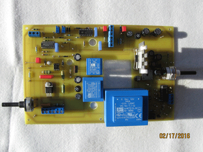 PCB monteret med komponenter